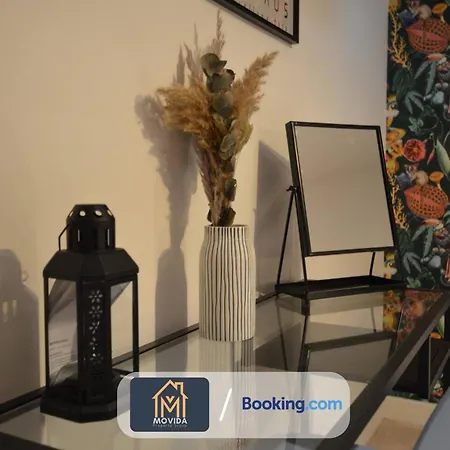 Lgi Stunning 1 Bedroom Apartment By Movida Property Group Short Lets & Serviced Accommodation Leeds  Exterior photo