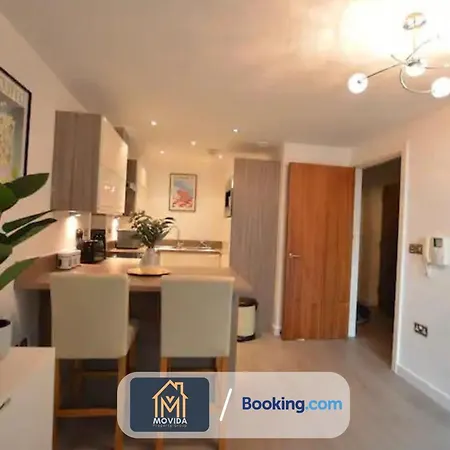 Lgi Stunning 1 Bedroom Apartment By Movida Property Group Short Lets & Serviced Accommodation Leeds  Exterior photo