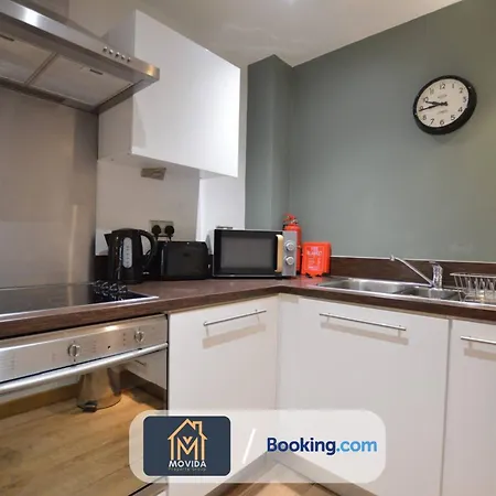 Lgi Stunning 1 Bedroom Apartment By Movida Property Group Short Lets & Serviced Accommodation Leeds  Exterior photo